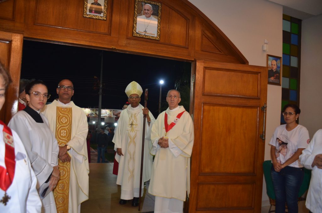 Paróquia de Dourados inaugura grandiosa imagem de Nossa Senhora Aparecida