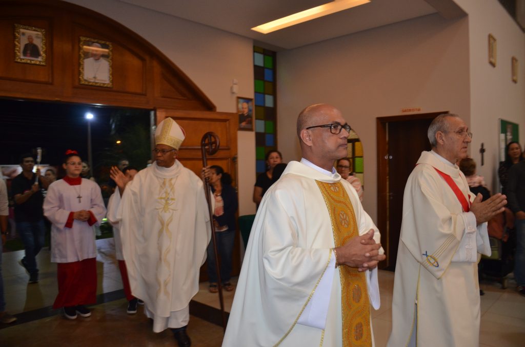 Paróquia de Dourados inaugura grandiosa imagem de Nossa Senhora Aparecida