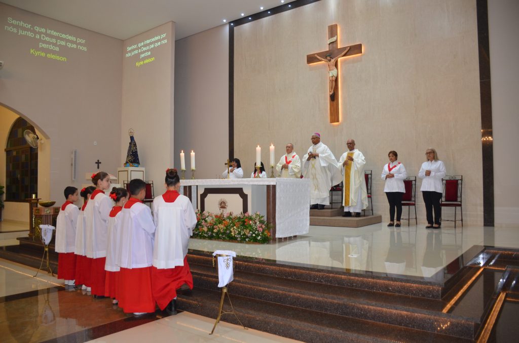 Paróquia de Dourados inaugura grandiosa imagem de Nossa Senhora Aparecida