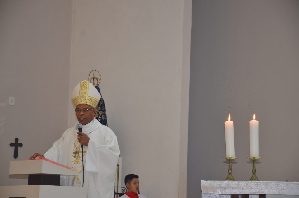 Paróquia de Dourados inaugura grandiosa imagem de Nossa Senhora Aparecida