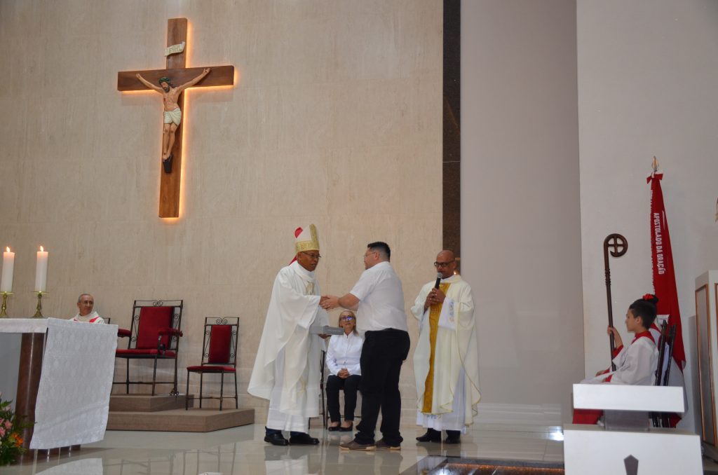 Paróquia de Dourados inaugura grandiosa imagem de Nossa Senhora Aparecida