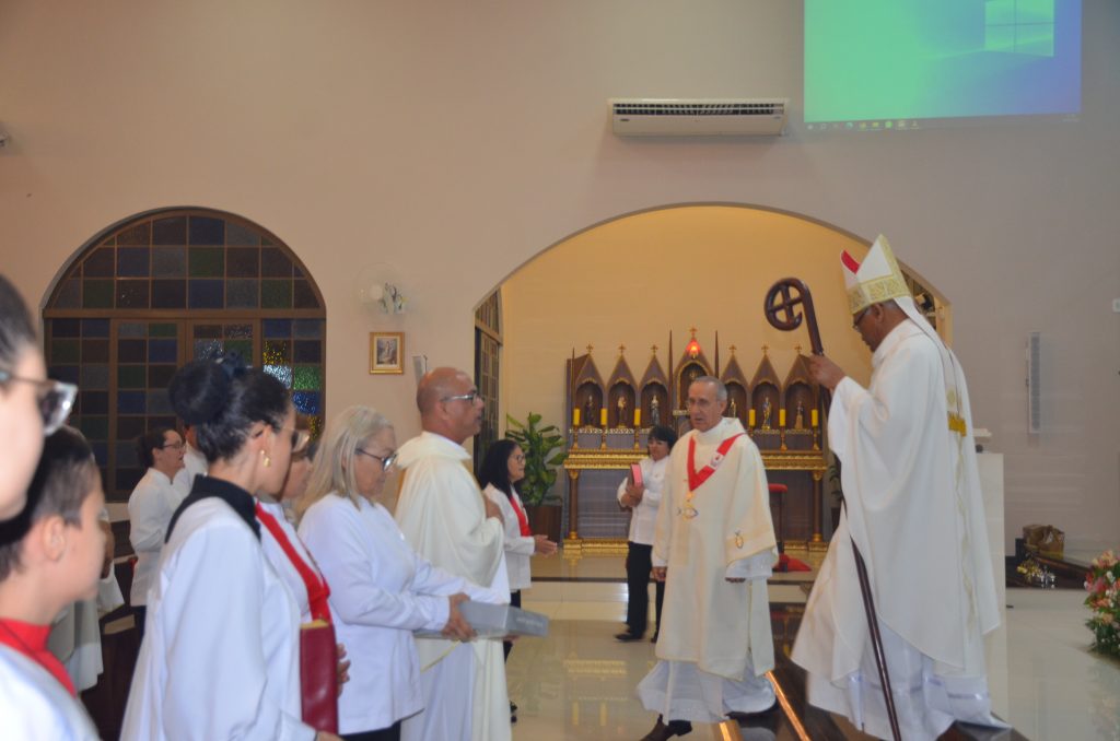 Paróquia de Dourados inaugura grandiosa imagem de Nossa Senhora Aparecida