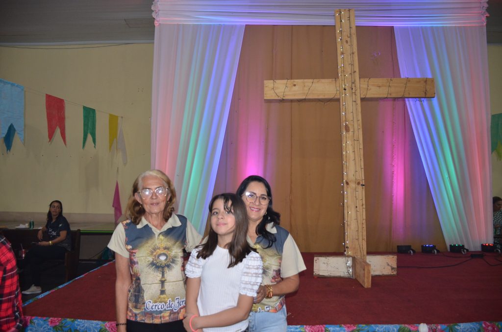 Paróquia de Dourados inaugura grandiosa imagem de Nossa Senhora Aparecida