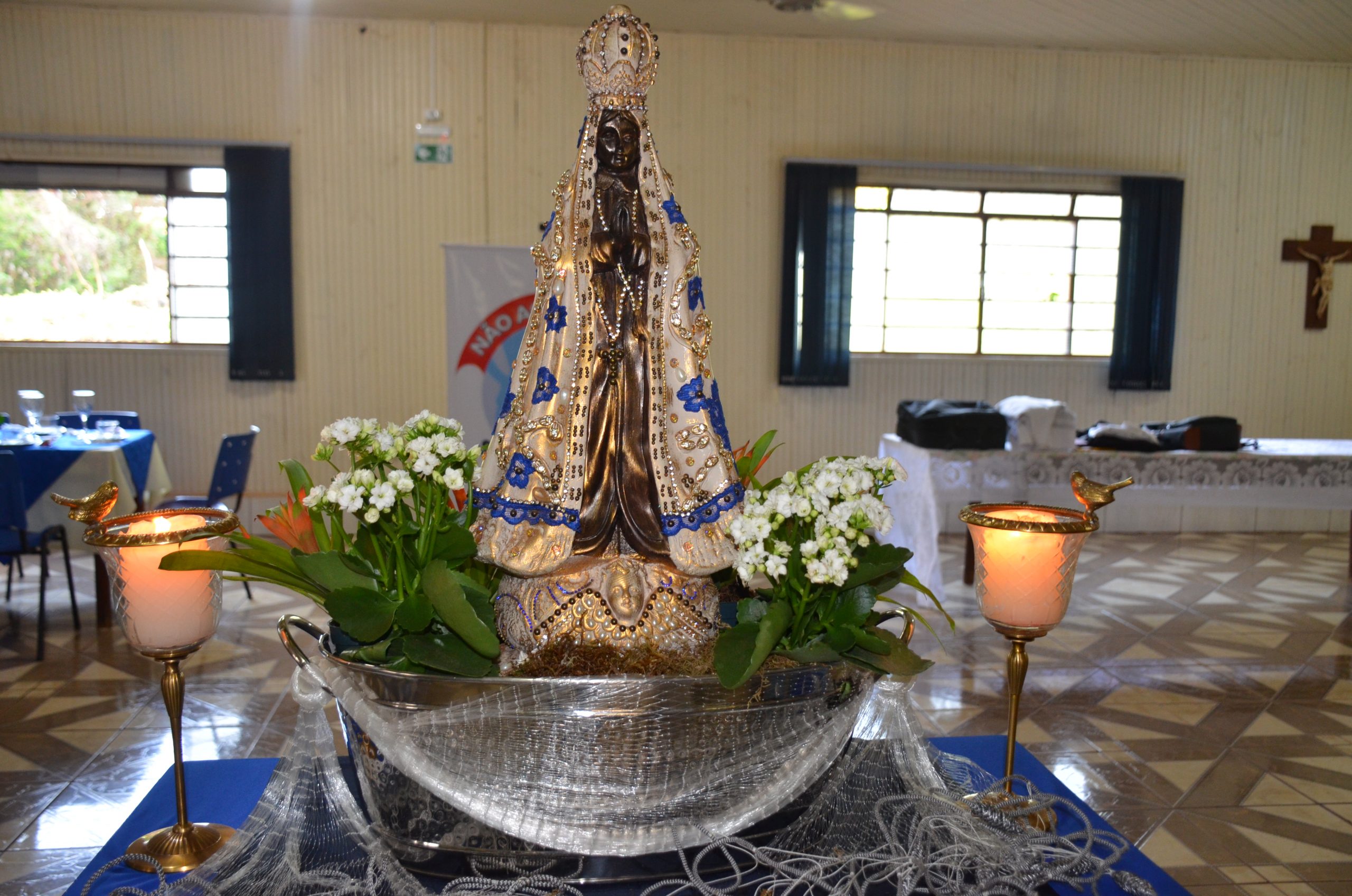 Romaria de N.Sra. Aparecida leva milhares de fiéis ao Santuário de Vila São Pedro