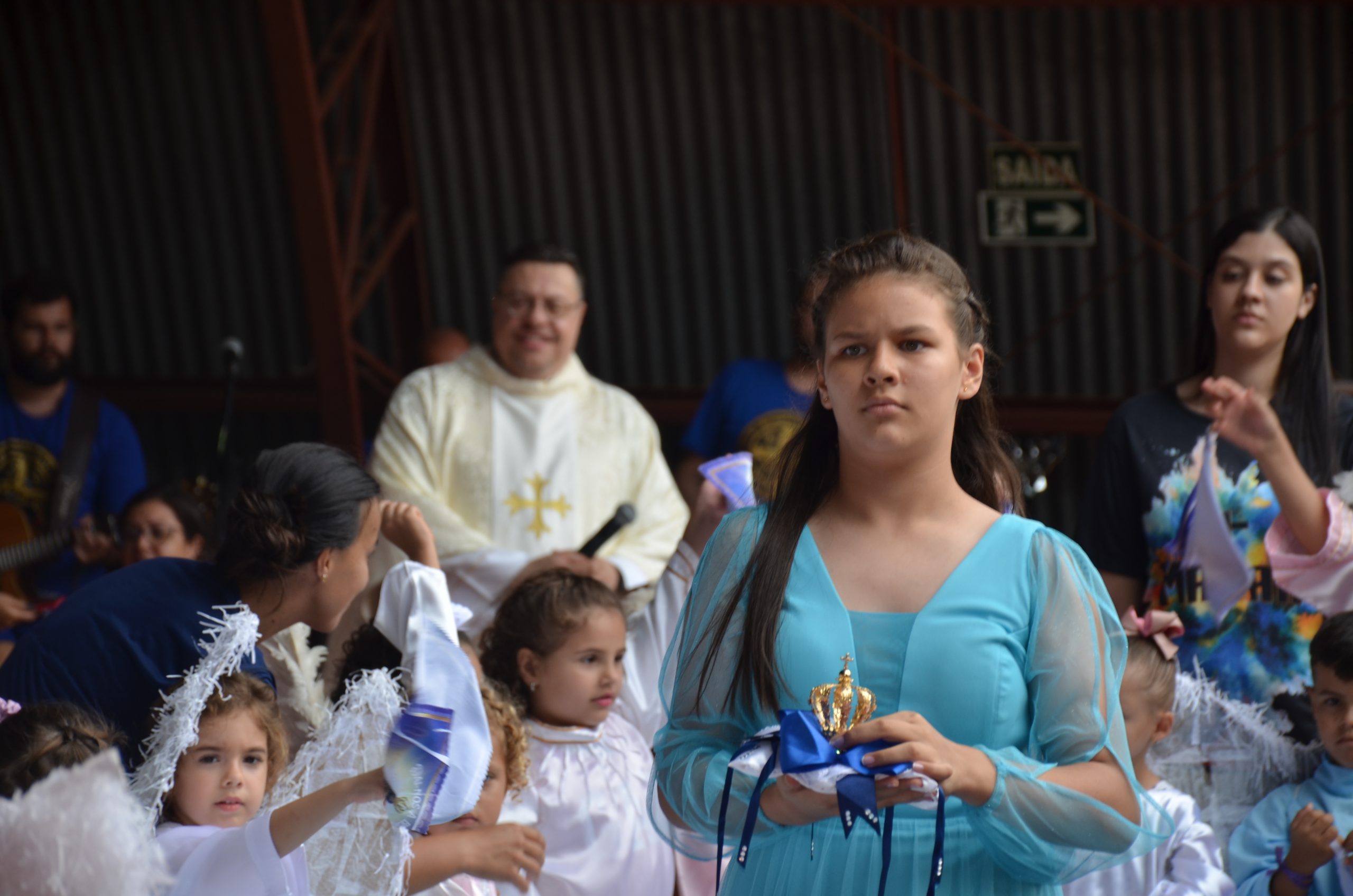 Romaria de N.Sra. Aparecida leva milhares de fiéis ao Santuário de Vila São Pedro