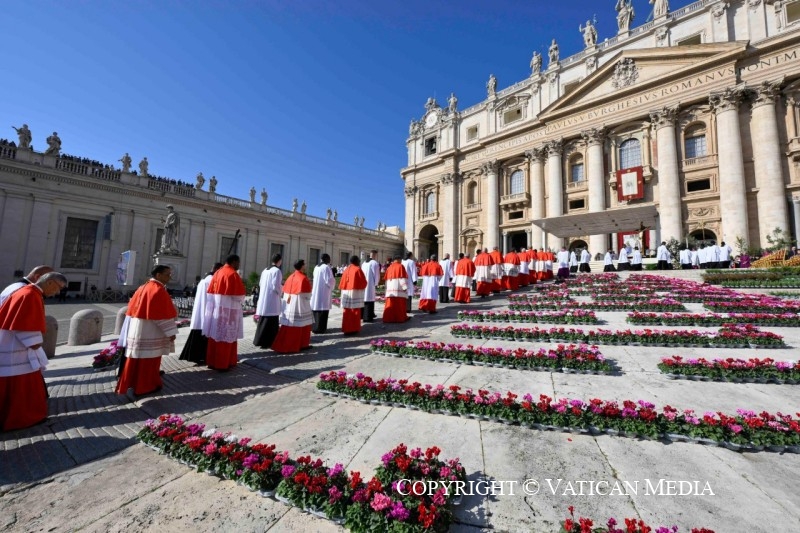 Papa cria 21 novos cardeais para a igreja católica: sejam evangelizadores e não funcionários