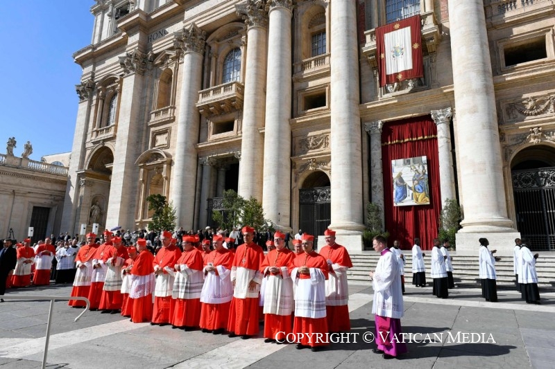 Papa cria 21 novos cardeais para a igreja católica: sejam evangelizadores e não funcionários