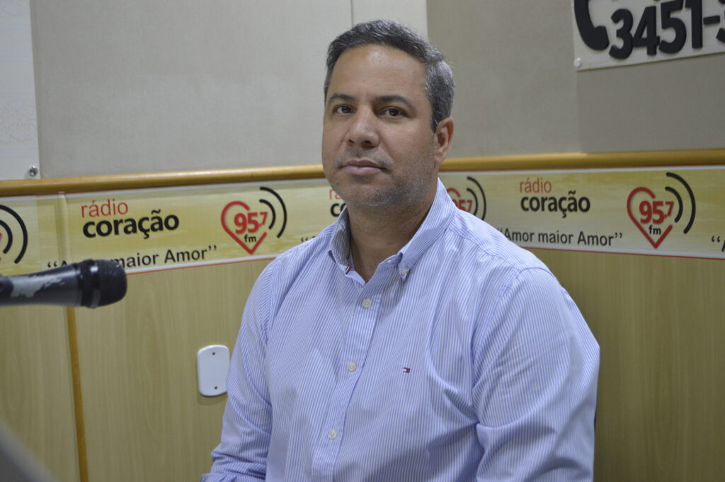 Rádio Coração entrevista Tiago Carbonaro e Edilson Bigatão