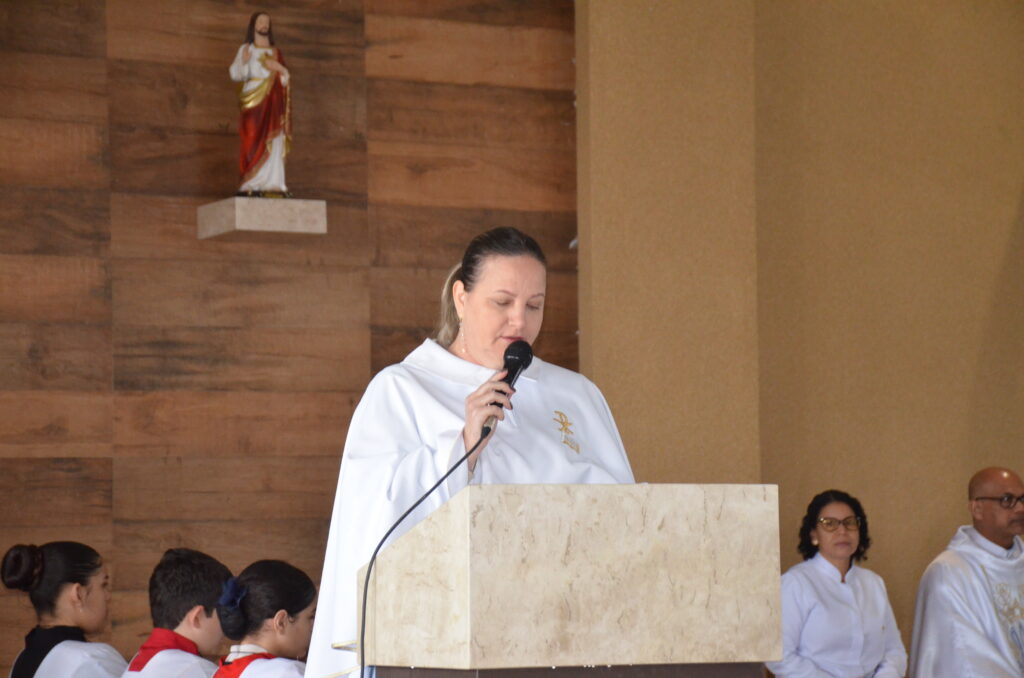 Dom Henrique preside Solenidade de Dedicação do Novo Altar do Santuário Pe. Pio