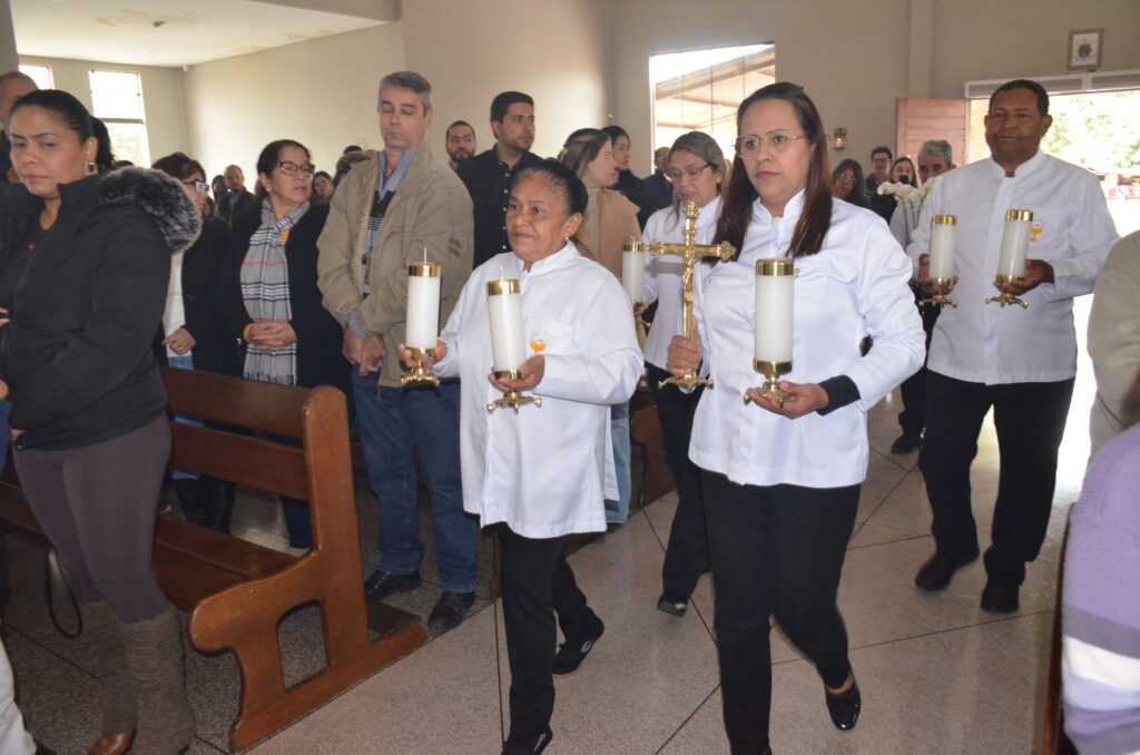 Dom Henrique preside Solenidade de Dedicação do Novo Altar do Santuário Pe. Pio