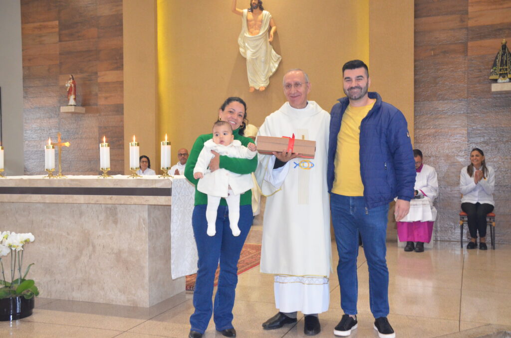 Dom Henrique preside Solenidade de Dedicação do Novo Altar do Santuário Pe. Pio