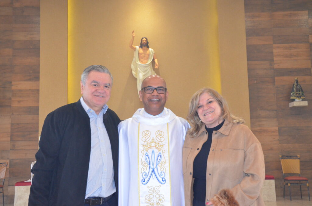 Dom Henrique preside Solenidade de Dedicação do Novo Altar do Santuário Pe. Pio