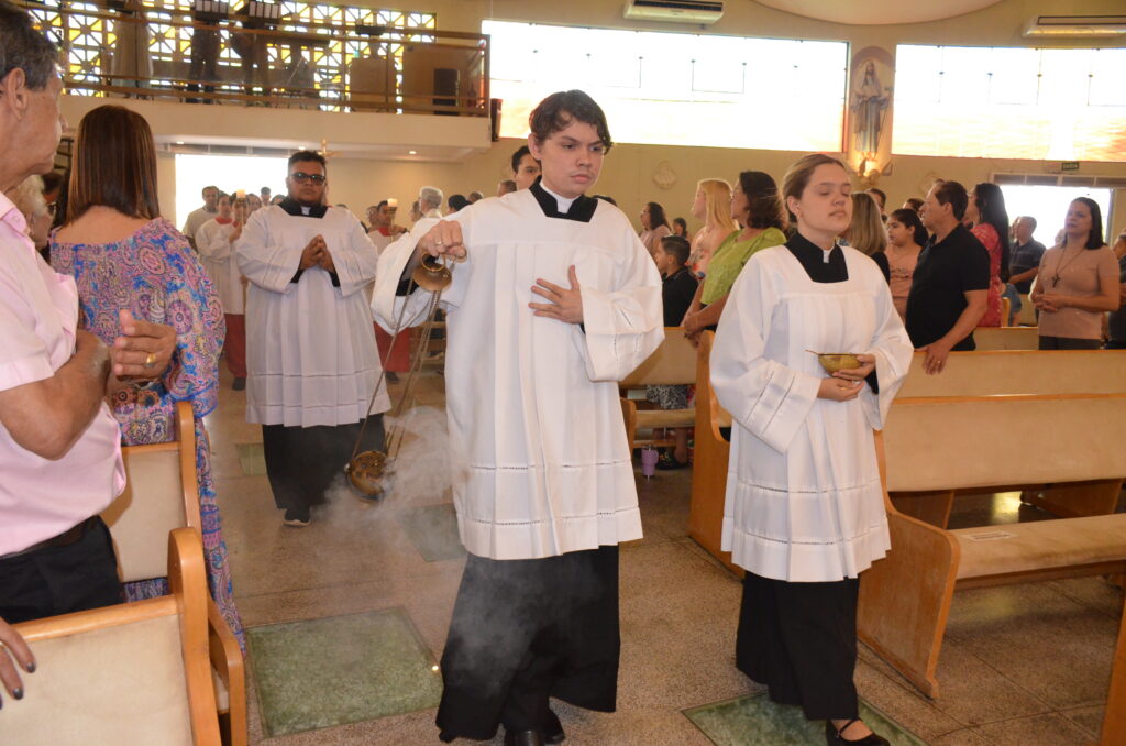 Missa em Ação de Graças pelos 90 anos do Padre Wilbert(Beto)