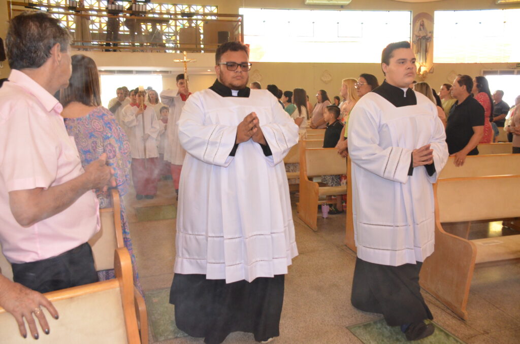 Missa em Ação de Graças pelos 90 anos do Padre Wilbert(Beto)