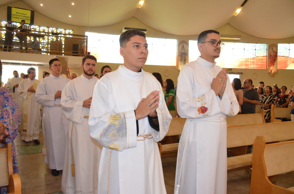 Missa em Ação de Graças pelos 90 anos do Padre Wilbert(Beto)