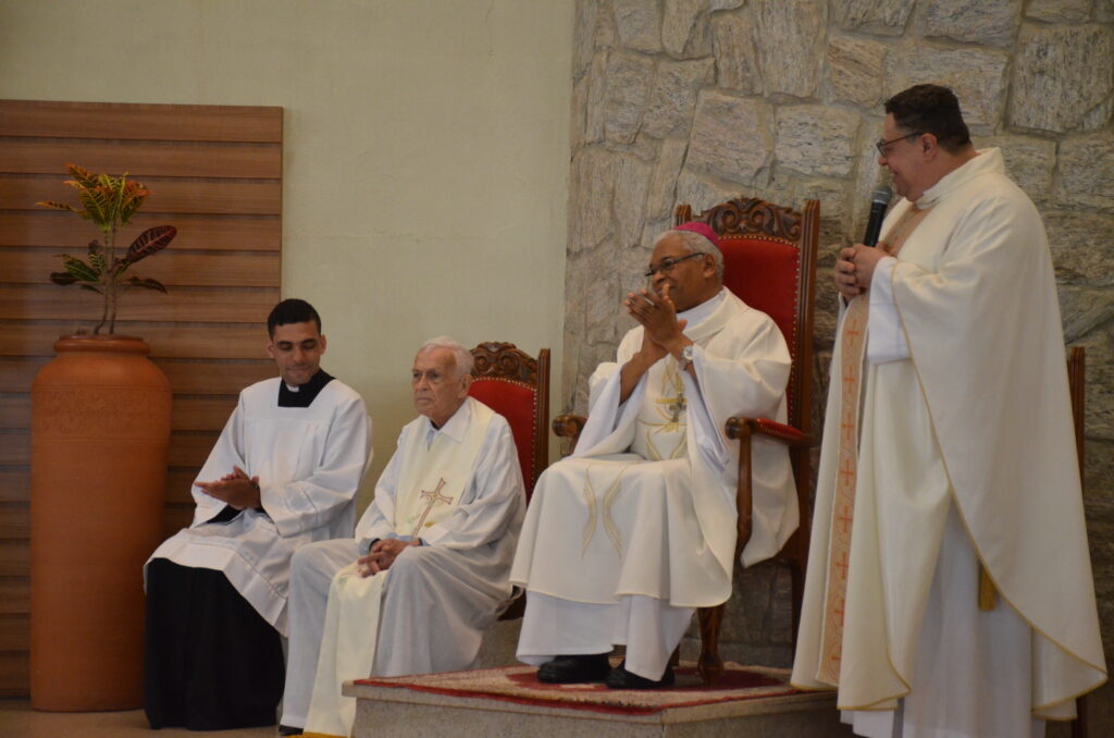 Missa em Ação de Graças pelos 90 anos do Padre Wilbert(Beto)