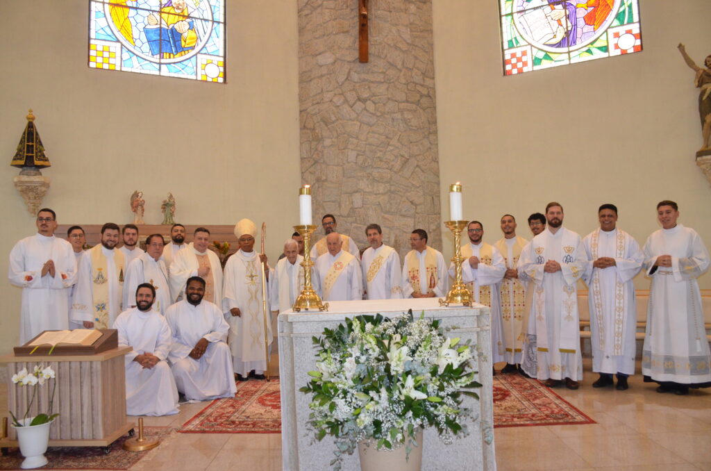 Missa em Ação de Graças pelos 90 anos do Padre Wilbert(Beto)