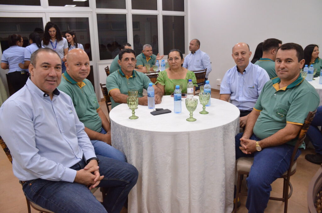 Tempo de Casa: COAMO presta homenagem aos seus funcionários