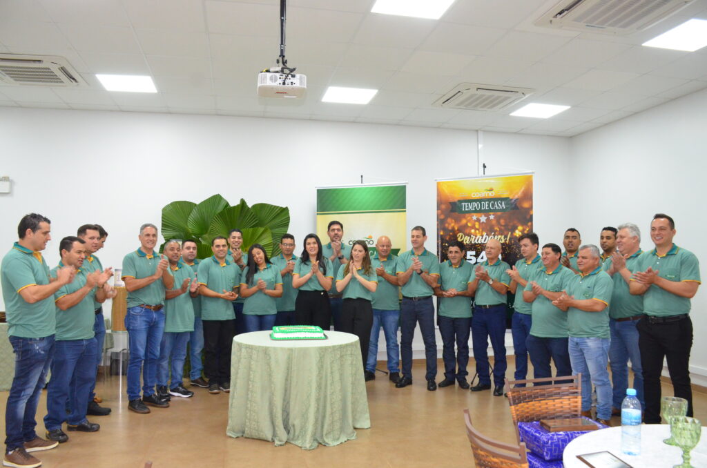 Tempo de Casa: COAMO presta homenagem aos seus funcionários