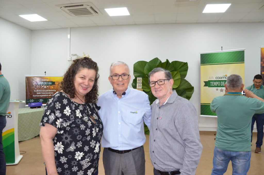 Tempo de Casa: COAMO presta homenagem aos seus funcionários