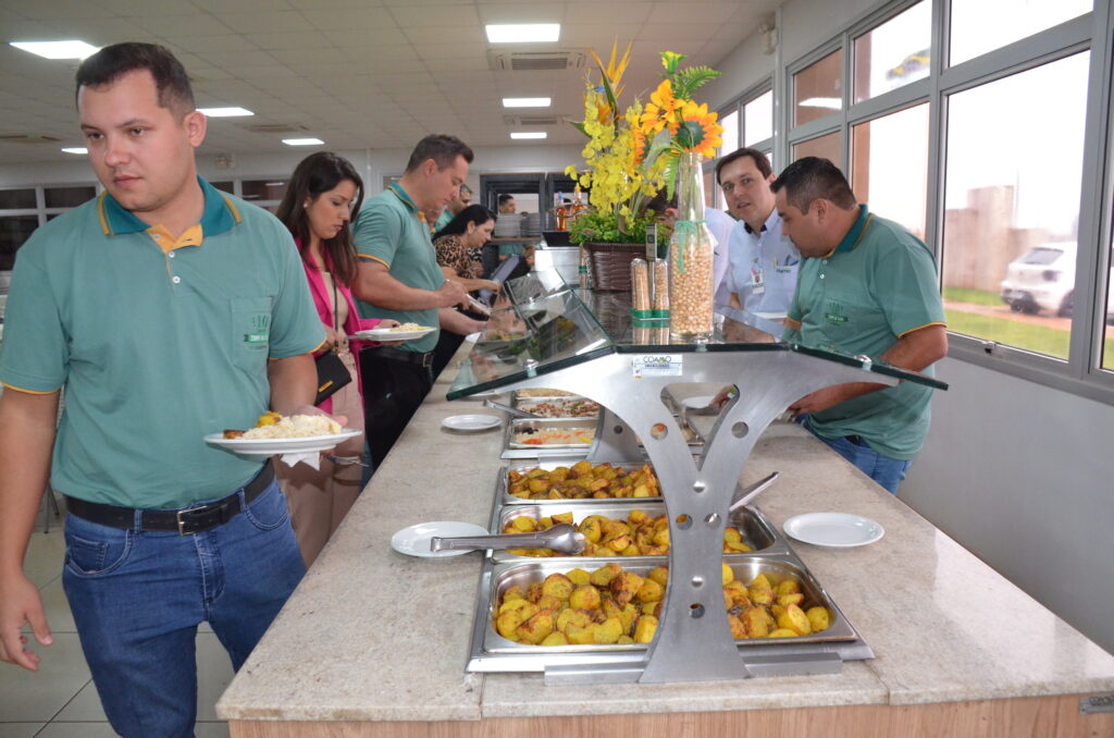 Tempo de Casa: COAMO presta homenagem aos seus funcionários