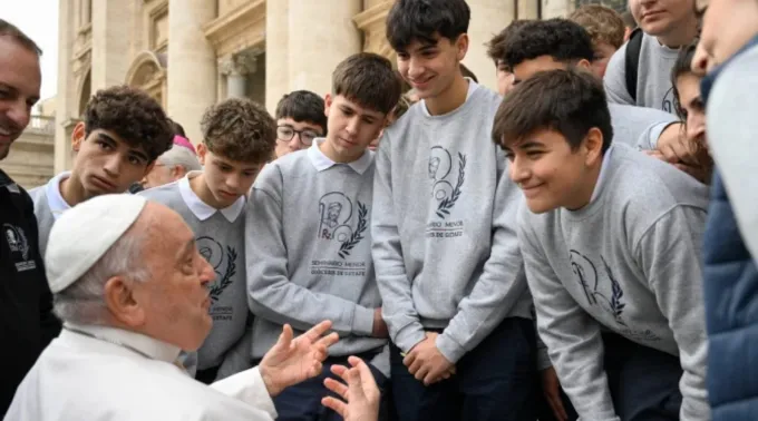 O papa Francisco enviou uma mensagem aos adolescentes e jovens italianos que participam do LaborDì , um dia de reflexão para promover o trabalho decente organizado pela Associação Cristã dos Trabalhadores Italianos (ACLI, na sigla em italiano).