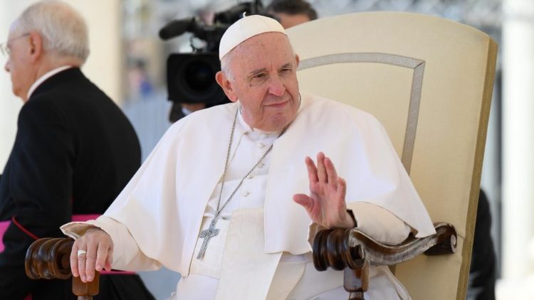 A Sala de Imprensa da Santa Sé emitiu um novo boletim na tarde desta quinta-feira, 20 de fevereiro, com atualizações sobre a saúde do Papa Francisco.