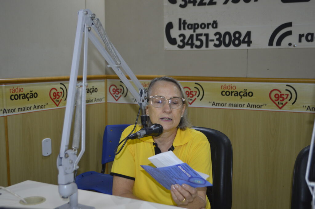 Lions Clube faz Campanha de Saúde  na praça Antônio João